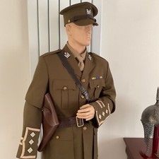 WW1 Captain's Black Adders uniform