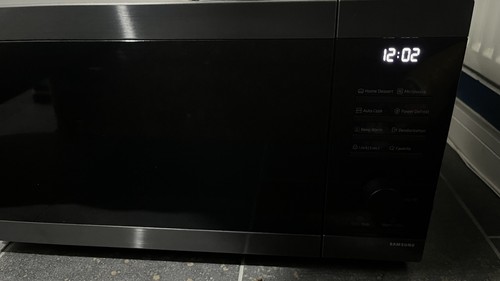 Samsung 32l microwave - 32l,