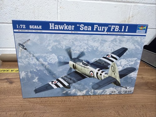 Trumpeter hawker sea - hawker,