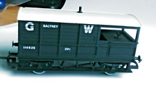 Hornby OO Gauge Ex.GWR Toad Brake Van in GWR Grey Livery Saltney
