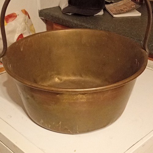 Copper coloured metal - copper-coloured, pan