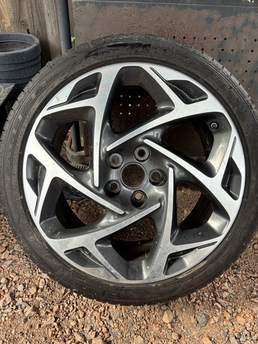 Vauxhall alloy with new - 19”,