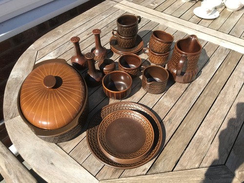 Brown wedgewood pennine china - brown,