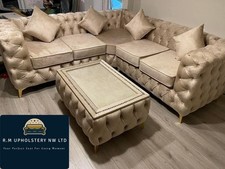 Italian Chesterfield Corner