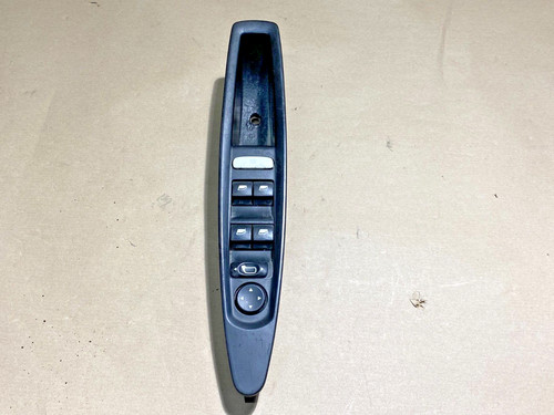 2010 citroen 5 door - 04-2010,