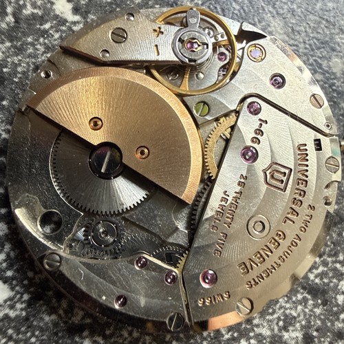 Genuine universal geneve 66 - genuine,