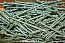 DECKING SCREWS PROFESSIONAL GREEN COATED LANDSCAPE FENCING EXTERIOR WOODFREE P&P