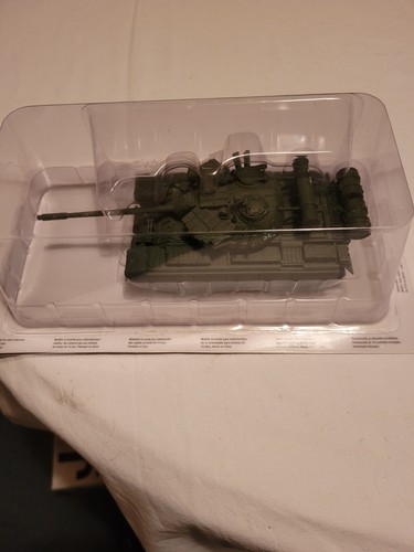 James bond 007 tank - james,