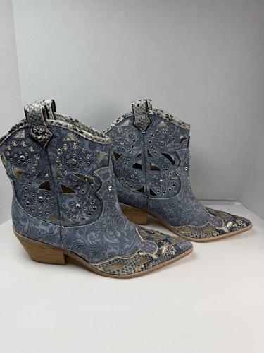 Donald pliner women - donald, j
