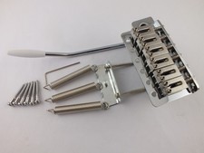 STRATOCASTER CHROME TREMOLO