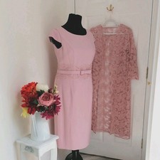 A Stunning 2 Piece Mother of