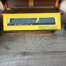 Vintage Trix Trains OO Gauge