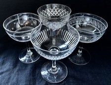 EXQUISITE HARLEQUIN Set of 4