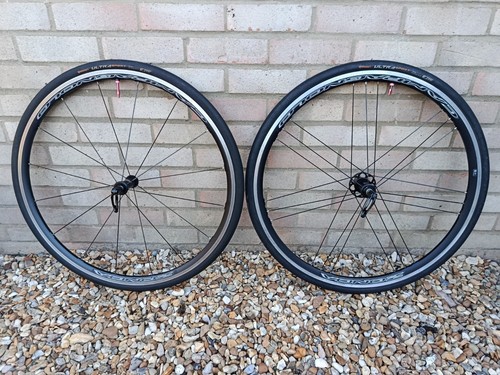 Campagnolo zonda wheelset - campagnolo,