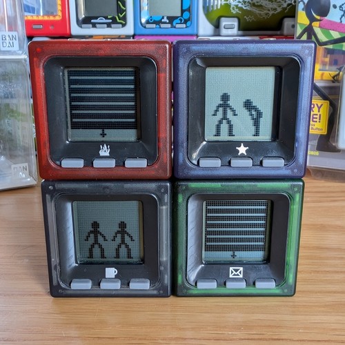Radica cube world sparky - cube,