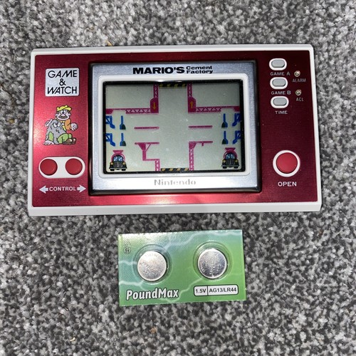 Nintendo game watch 1983 - game, &