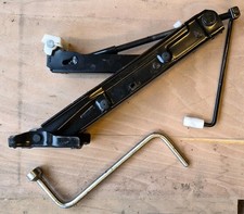 Genuine Bmw X5 Scissor Jack