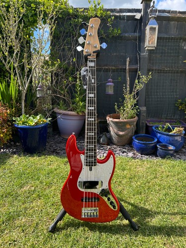 Sire marcus miller - marcus,