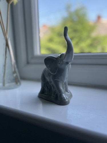 Lladro porcelain figurine - porcelain,