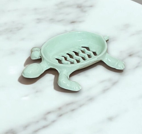 Vtg enameled cast iron - iron, sea