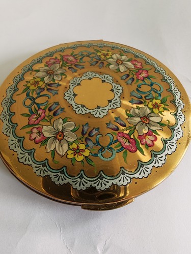 Vintage kigu powder compact - compact,