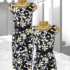 Precis Dress Size 12 Mother of