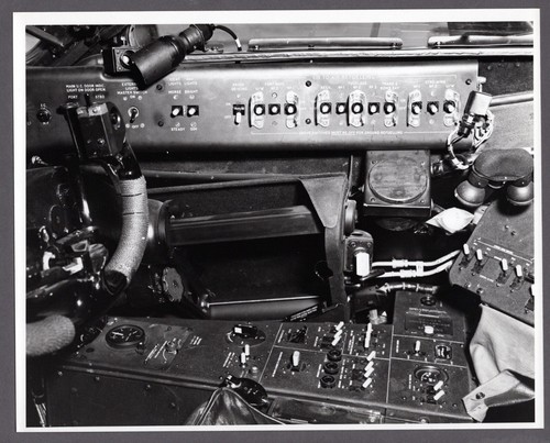 Vickers valiant controls large - vickers,