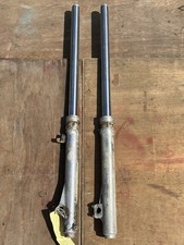 1981 Yamaha IT465 front fork