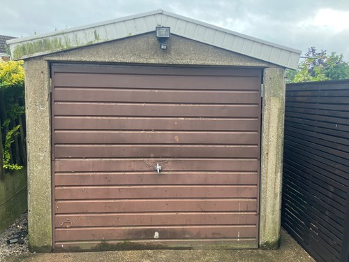 Concrete garage - concrete,