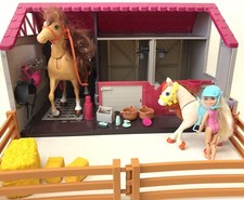 Toy Stable With Working Lights & Accessories by Lori