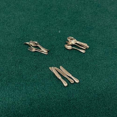 12th dolls house accessories - dolls,
