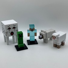 Minecraft Figures Bundle Steve