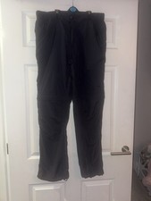 Men's Medium Trespass Duoskin Hiking Trousers In A Very Good Condition