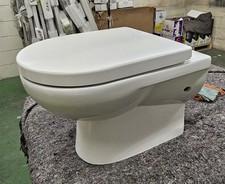 TL2164 A ,B WHITESPACE WSSSP07 SCENE WALL HUNG W.C. WHITE AND SOFT CLOSE SEAT