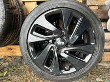 Kia Rio 17” Immaculate Alloy Wheels And Tires X 4 QT. Genuine Kia - unmarked!