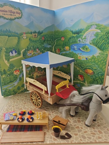 Sylvanian families flair - families, pony