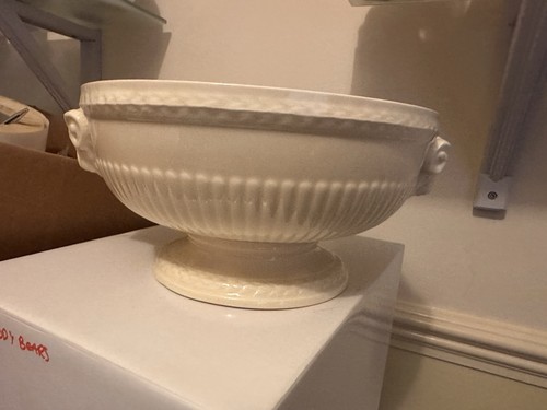 Wedgwood edme creamware footed - wedgwood,