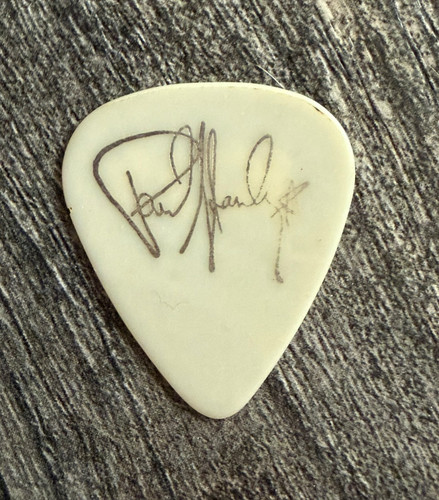 Kiss guitar pick unmasked tour - guitar,