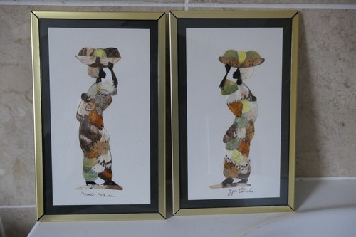 Two 12 3cm african - 22.5, by