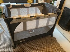 Joie Commuter Travel Cot, grey, with detachable bassinet, very good conditon