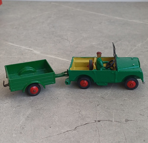 Dinky toys 341 land rover - rover, with