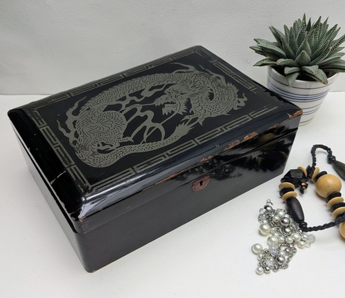 Large vintage japanese lacquer - vintage,