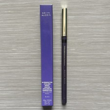 Kevyn Aucoin In Perspective