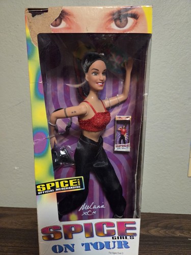 Spice girls tour - girls, on