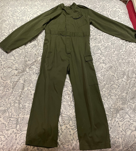 Vintage military olive green - olive,