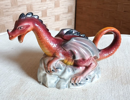 Vintage dragon teapot tony - teapot,