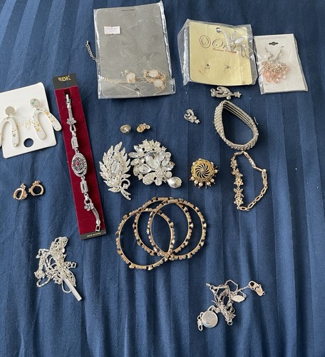 Huge vintage gold jewelry - vintage,