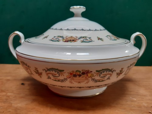 Aynsley banquet vegetable - an,