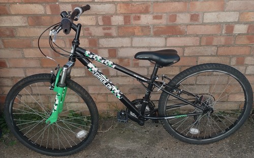 Halfords junior apollo - halfords,