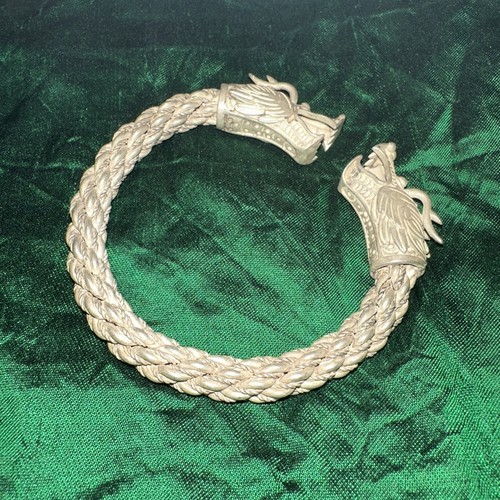 Heavy dragon torque - heavy,